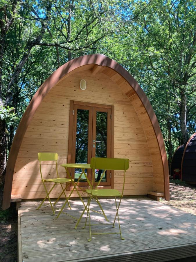 Camping Vila De Sarria Exterior photo