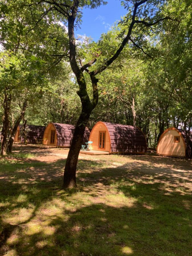 Camping Vila De Sarria Exterior photo