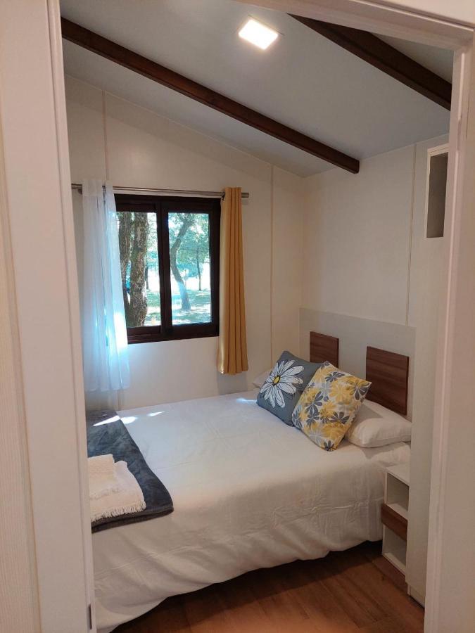 Camping Vila De Sarria Exterior photo