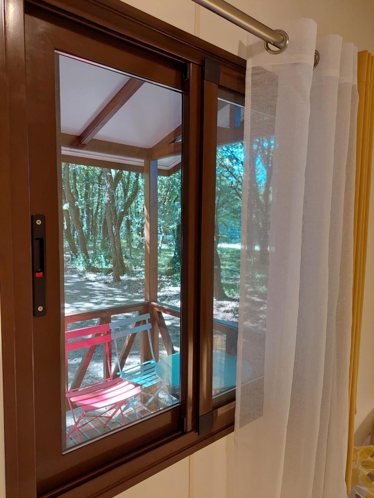 Camping Vila De Sarria Exterior photo