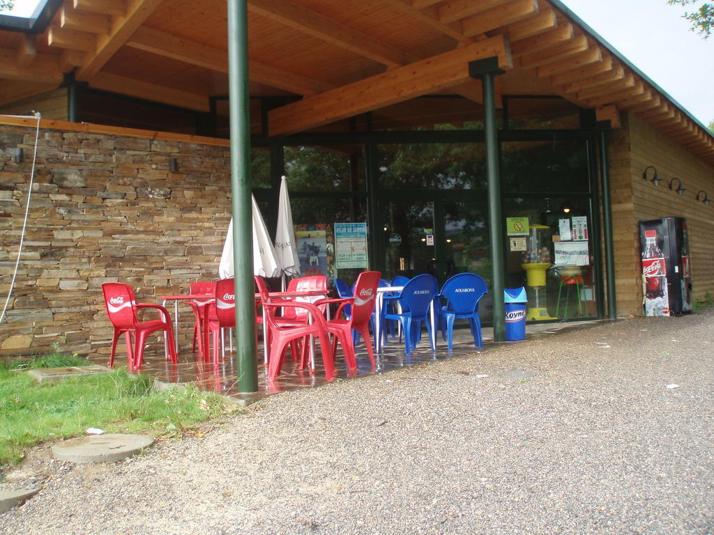 Camping Vila De Sarria Exterior photo